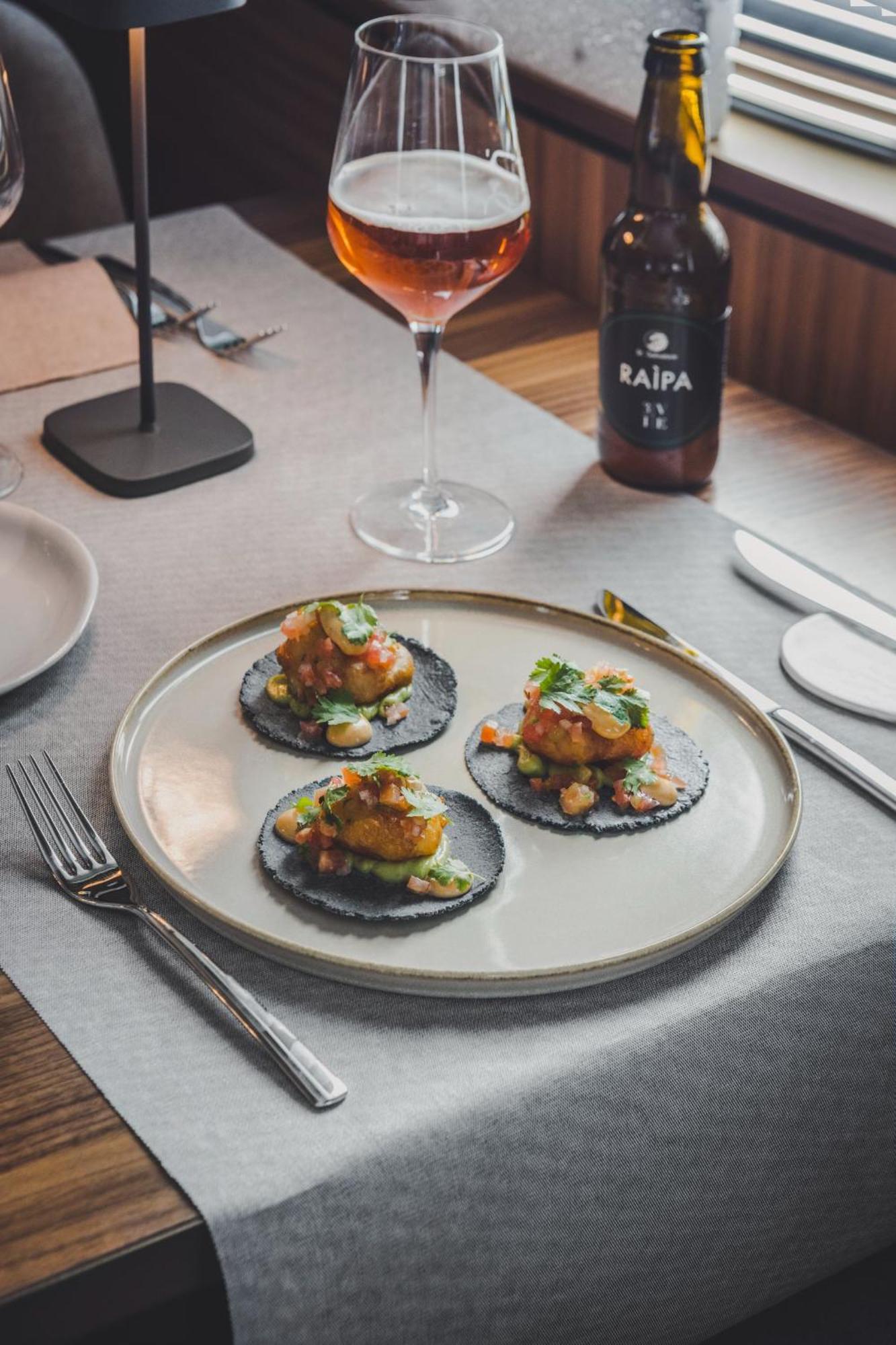 3 Vie Restaurant & Rooms Acquarossa 外观 照片